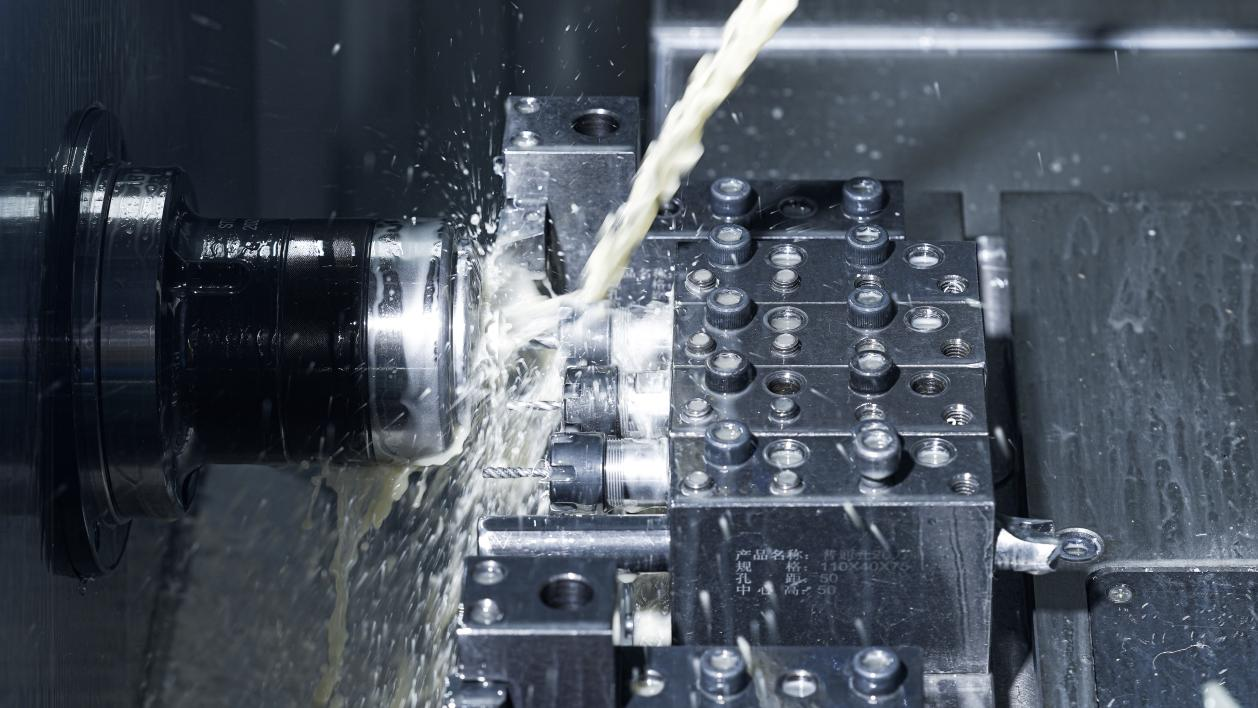 5-axis cnc machining,4-axis cnc machining, 3-axis cnc machining